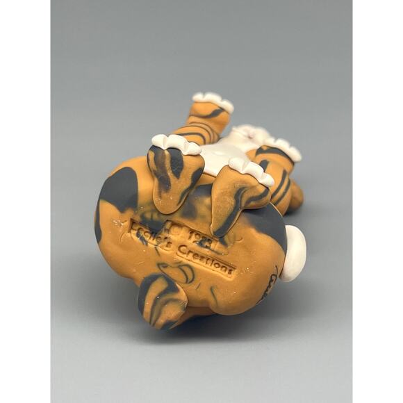 Vintage 1985 Cecile Baird Figurine Cat Kitten Hand Sculpted Signed Trinket - Picture 4 of 7